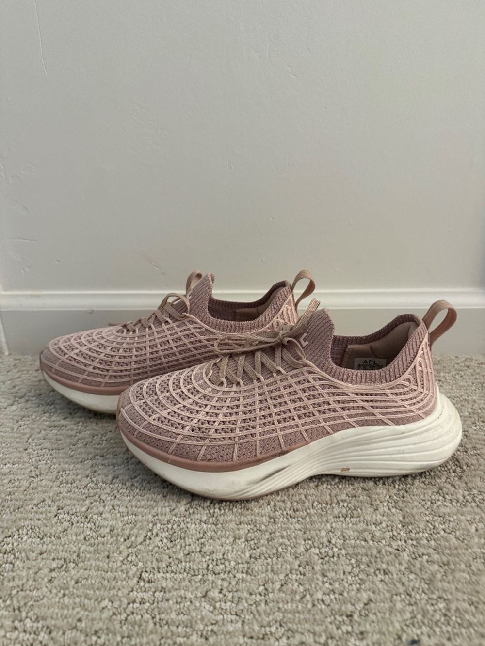 APL Zipline Sneaker 7.5